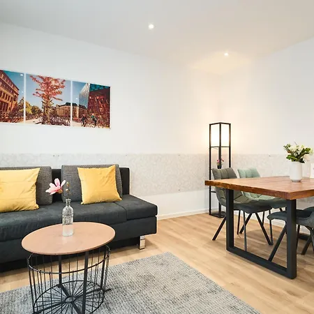 Deluxe Friedrichstrasse Apartment