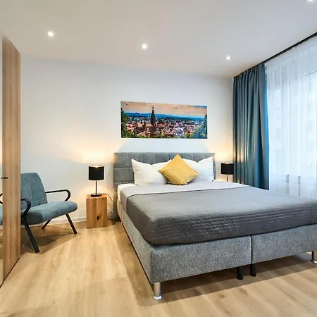 Deluxe Friedrichstrasse * Freiburg im Breisgau
